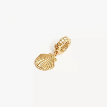 Ocean’s Whisper Shell Charm – A Nautical Jewelry Treasure